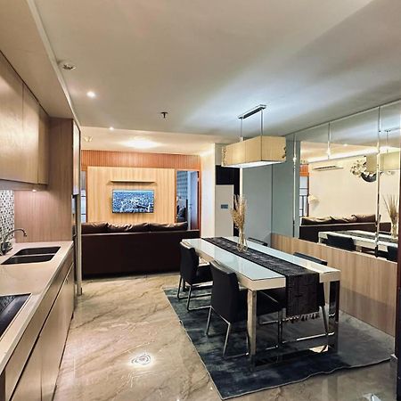 The H Tower Rasuna Suites Kuningan Jakarta By Villaloka Экстерьер фото