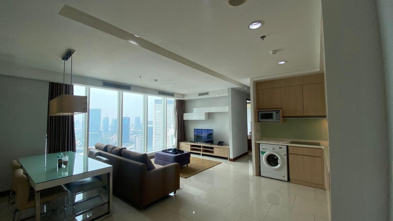 The H Tower Rasuna Suites Kuningan Jakarta By Villaloka Экстерьер фото